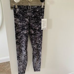 Sea wheeze speed wunder tights. Exclusive pattern